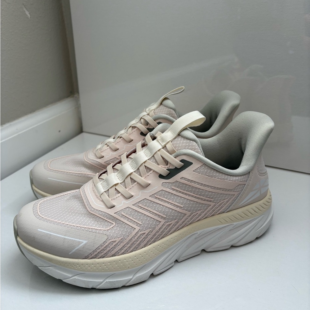 Women's 8.5 Slip-on Athletic Shoes